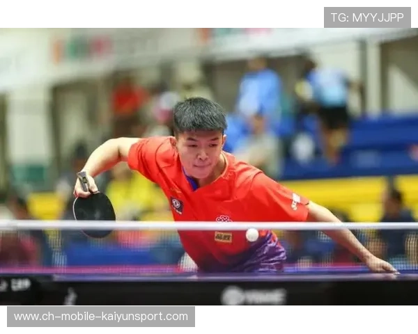 乒乓球边角连打，迫使对手四处奔命